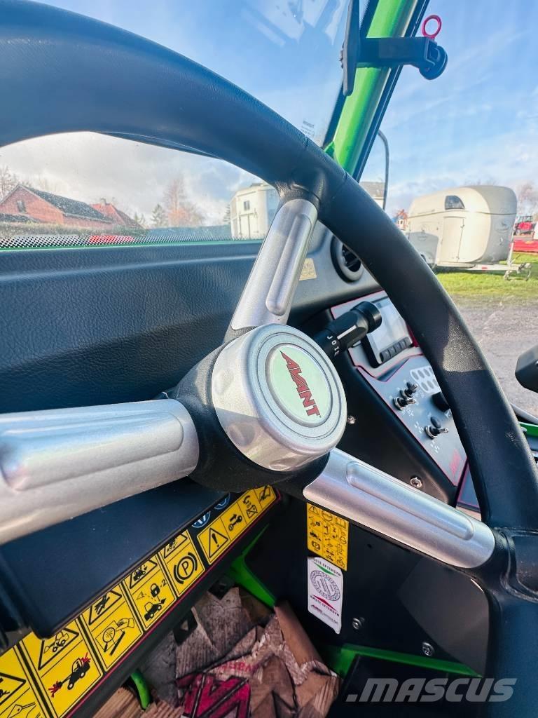 Avant 760 I Daugiafunkciniai pakrovėjai