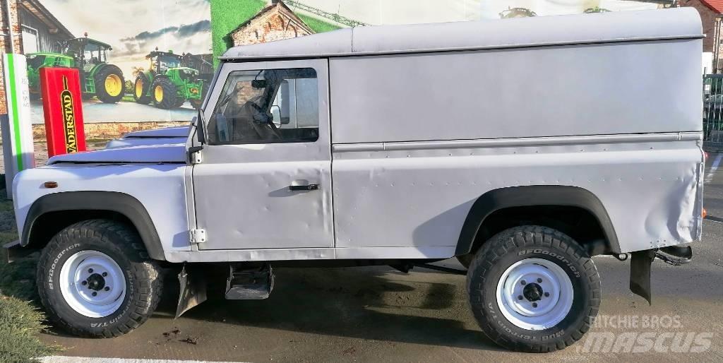 Land Rover Defender Lengvieji automobiliai