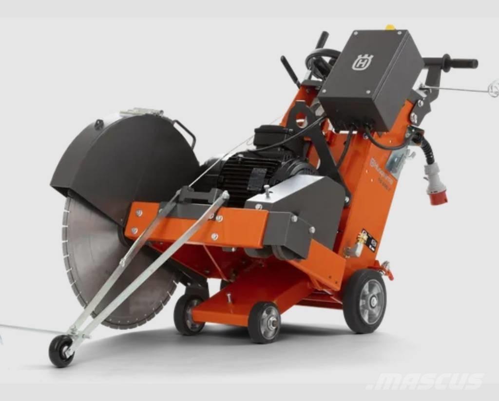 Husqvarna FS1000 Pastolių įrengimai
