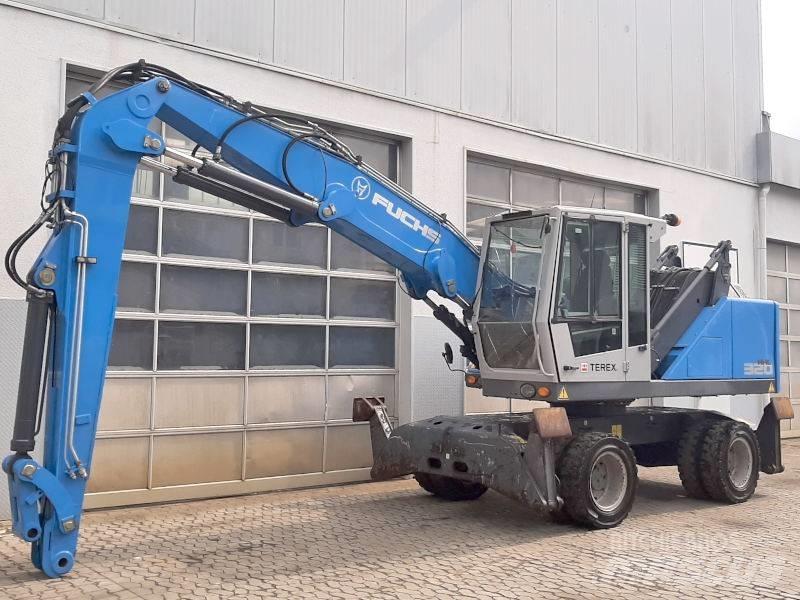 Fuchs MHL 320 F Atliekų / pramoniniai krautuvai