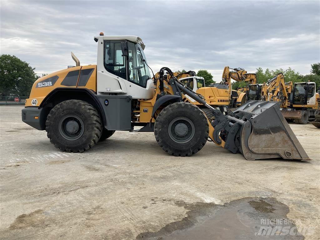 Liebherr L 538 Naudoti ratiniai krautuvai