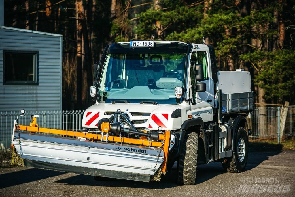 Unimog U 318 Šlavimo sunkvežimiai