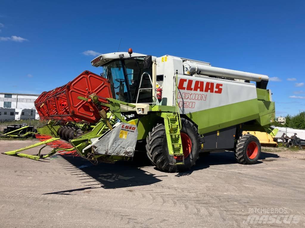 CLAAS Lexion 420 Derliaus nuėmimo kombainai