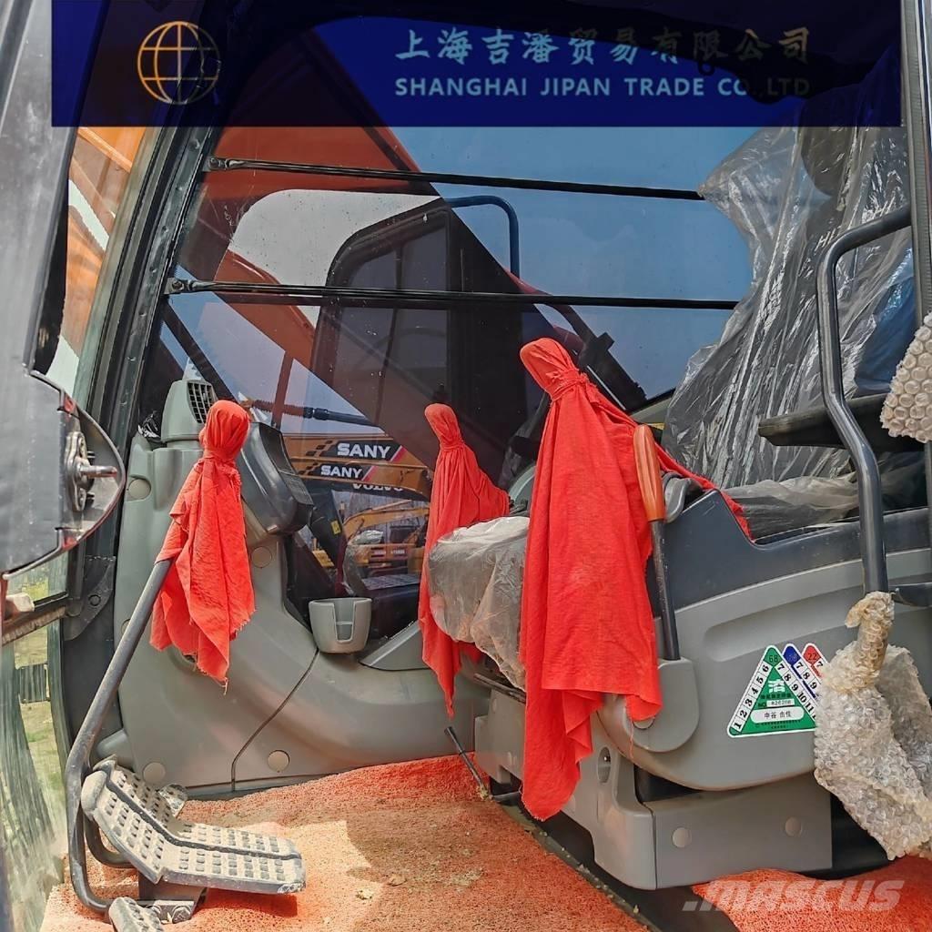 Hitachi ZX 210 Vikšriniai ekskavatoriai