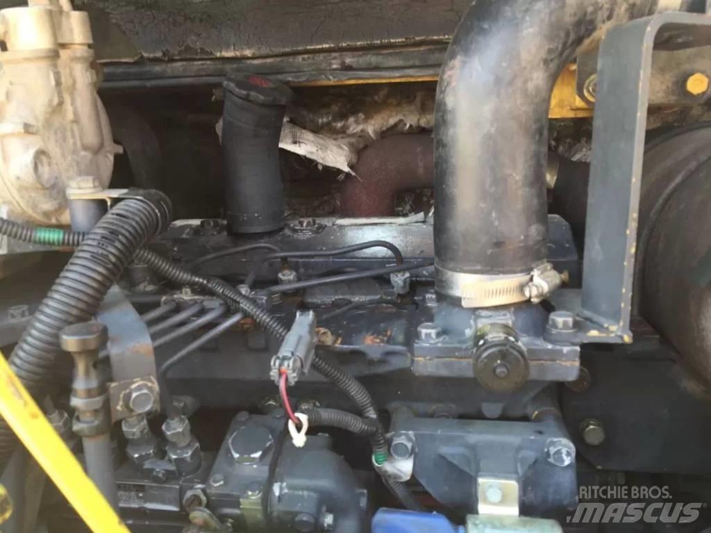Komatsu pc78us Vidutinės galios ekskavatoriai 7-12 t