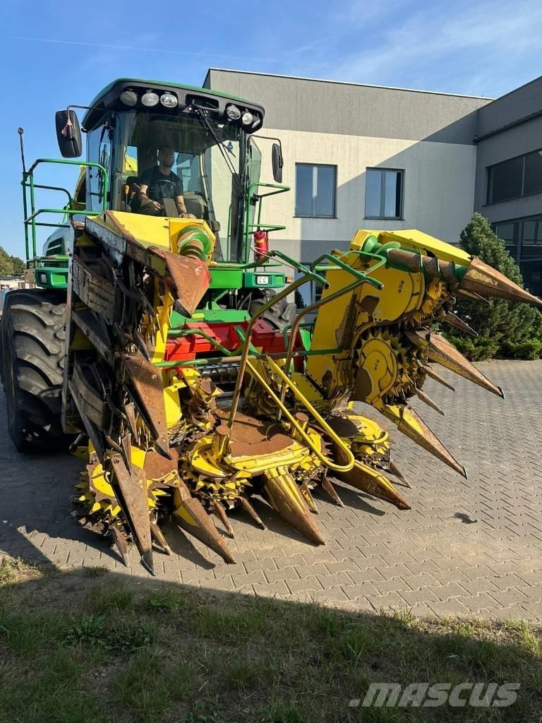 John Deere 7300 Pašarų ruošimo technika