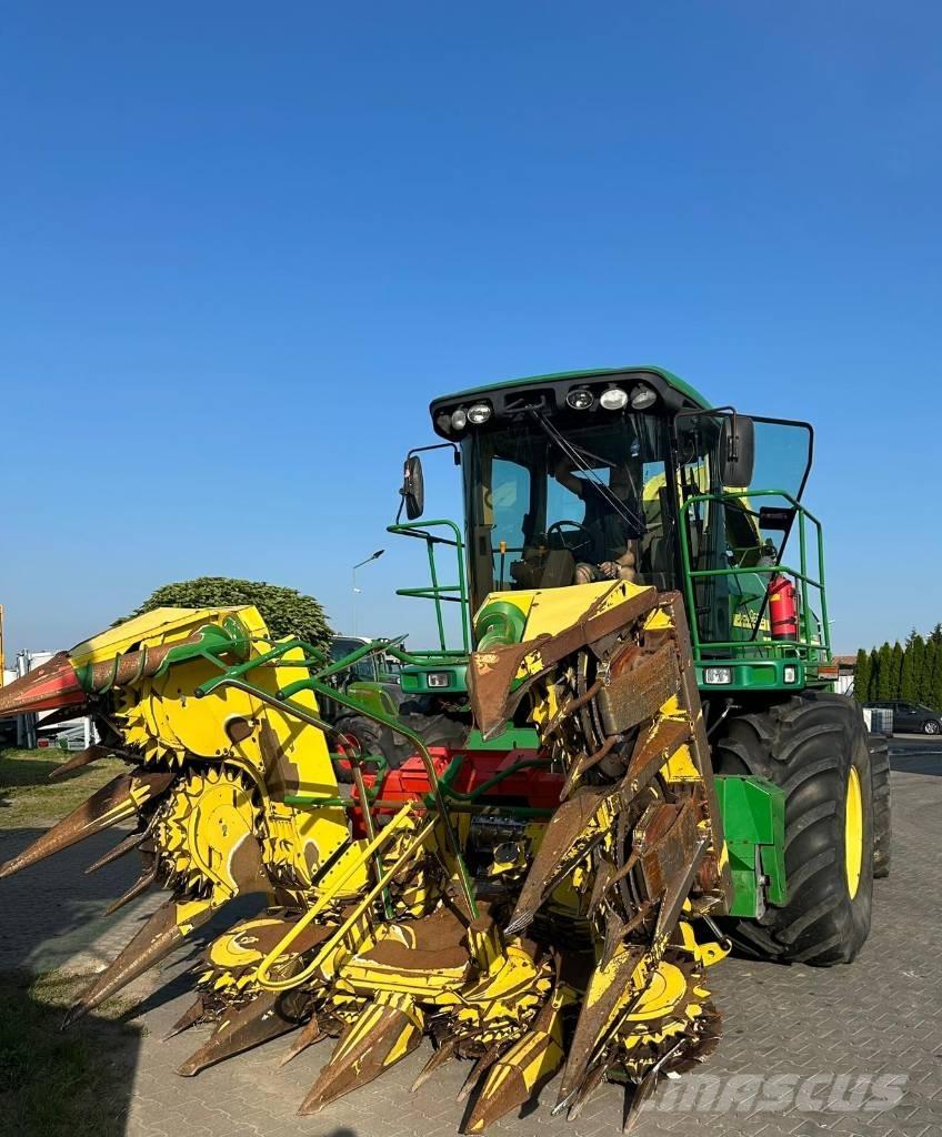 John Deere 7300 Pašarų ruošimo technika