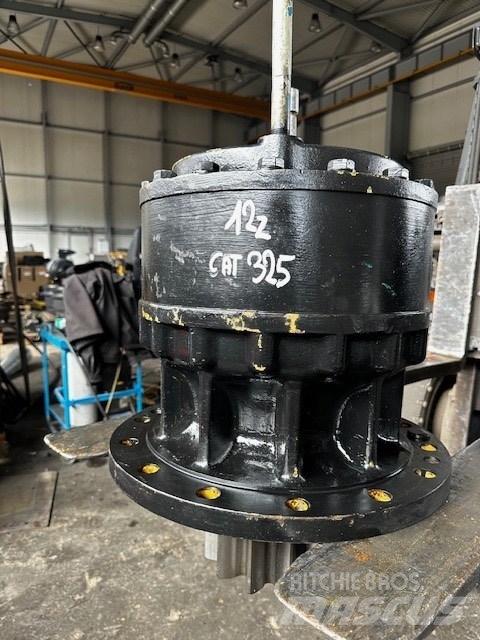 CAT 325 B Transmisijos