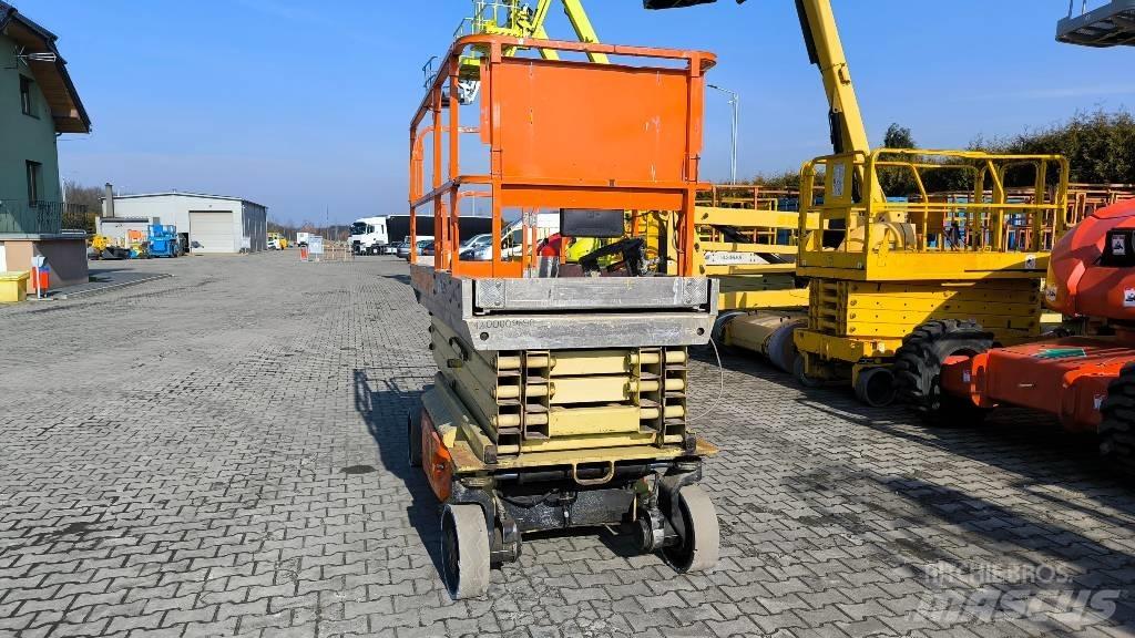 JLG 2646 ES Žirkliniai keltuvai