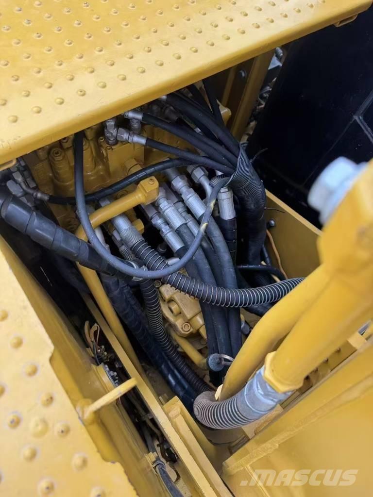 CAT 312 GC Vikšriniai ekskavatoriai