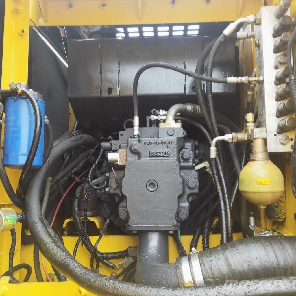 Komatsu PW160W-7 Ratiniai ekskavatoriai