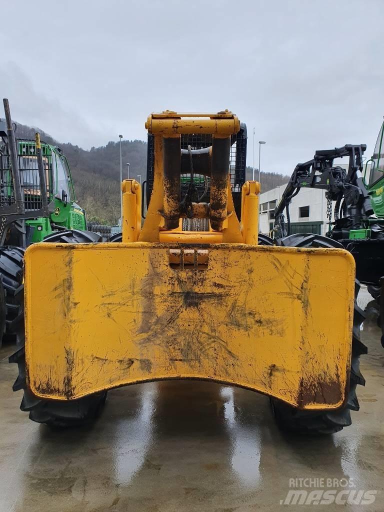 John Deere 540 D Skiedrovežiai