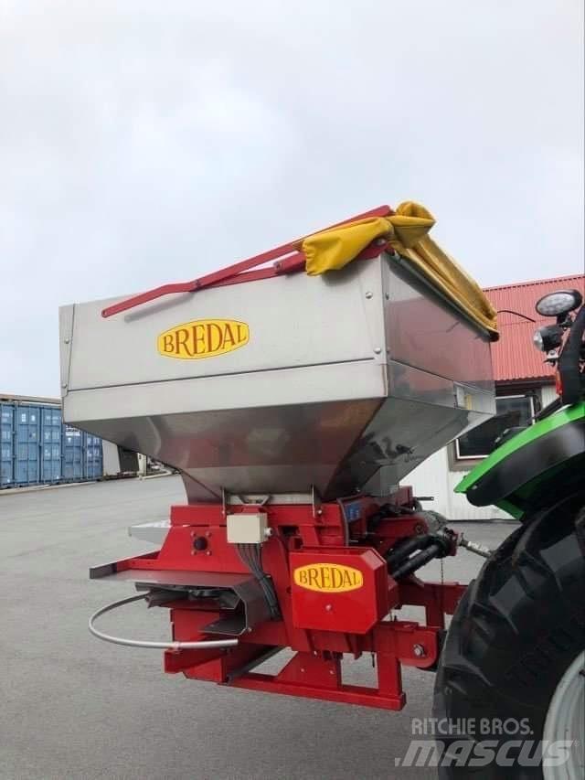 Bredal F2 WS 3000 Mineralinių trąšų barstytuvai