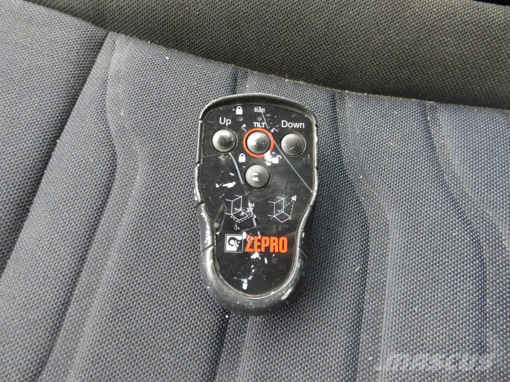 Iveco 70C 21 Sunkvežimiai su dengtu kėbulu