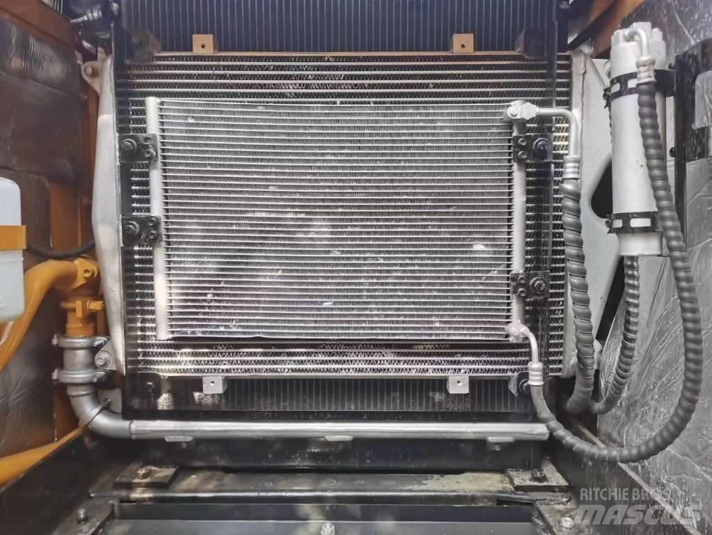Sany 215c Vikšriniai ekskavatoriai