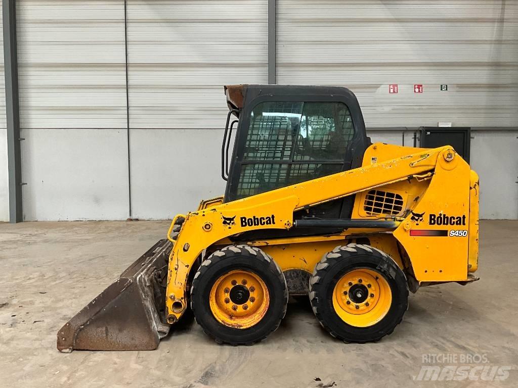 Bobcat S 450 Krautuvai su šoniniu pasukimu