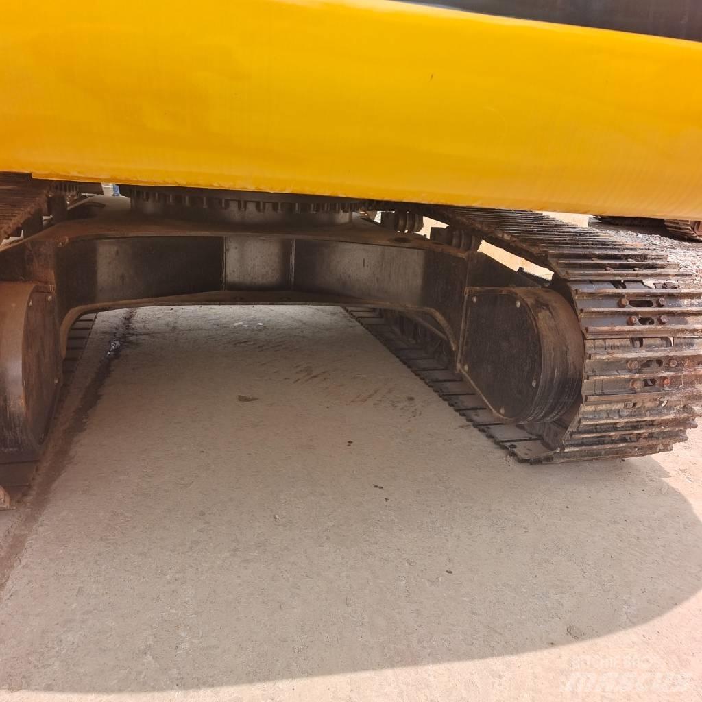 CAT 336D2L Vikšriniai ekskavatoriai