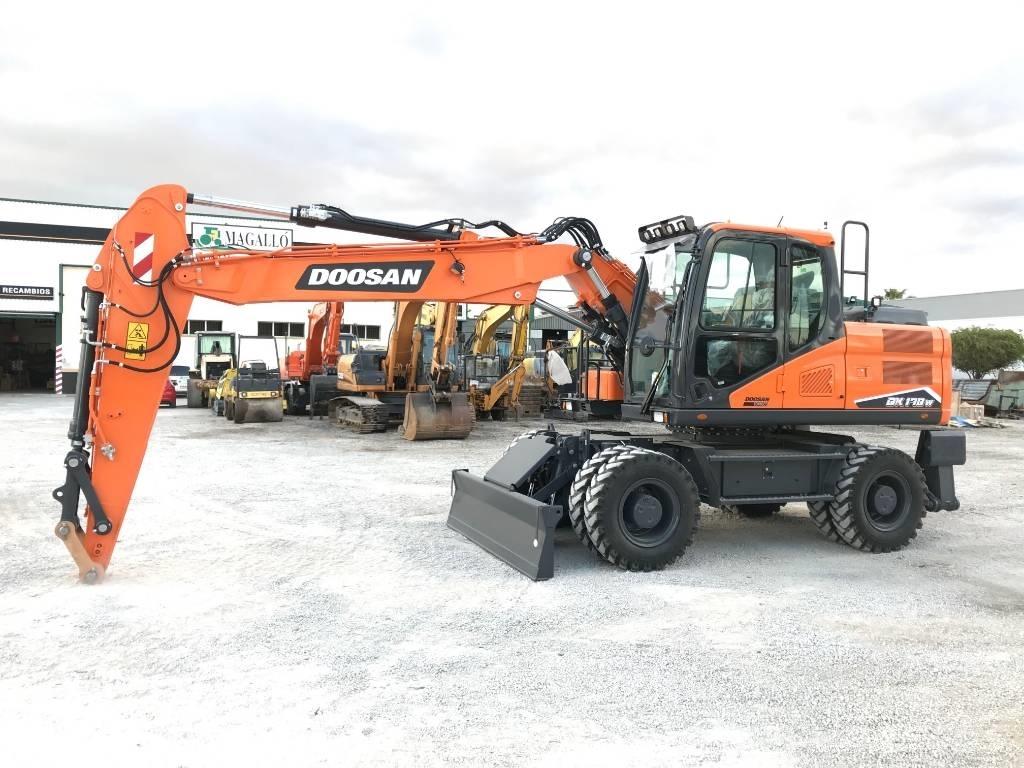 Develon DX 170 W-7 Ratiniai ekskavatoriai