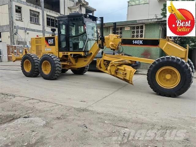 CAT 140 K Greideriai