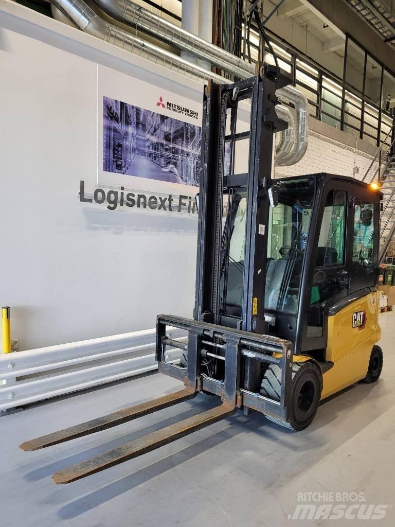 CAT EP35N Elektriniai šakiniai krautuvai