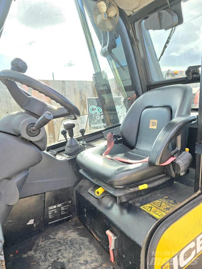 JCB TLT 30 G LPG (dujiniai) krautuvai
