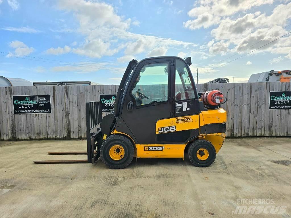 JCB TLT 30 G LPG (dujiniai) krautuvai
