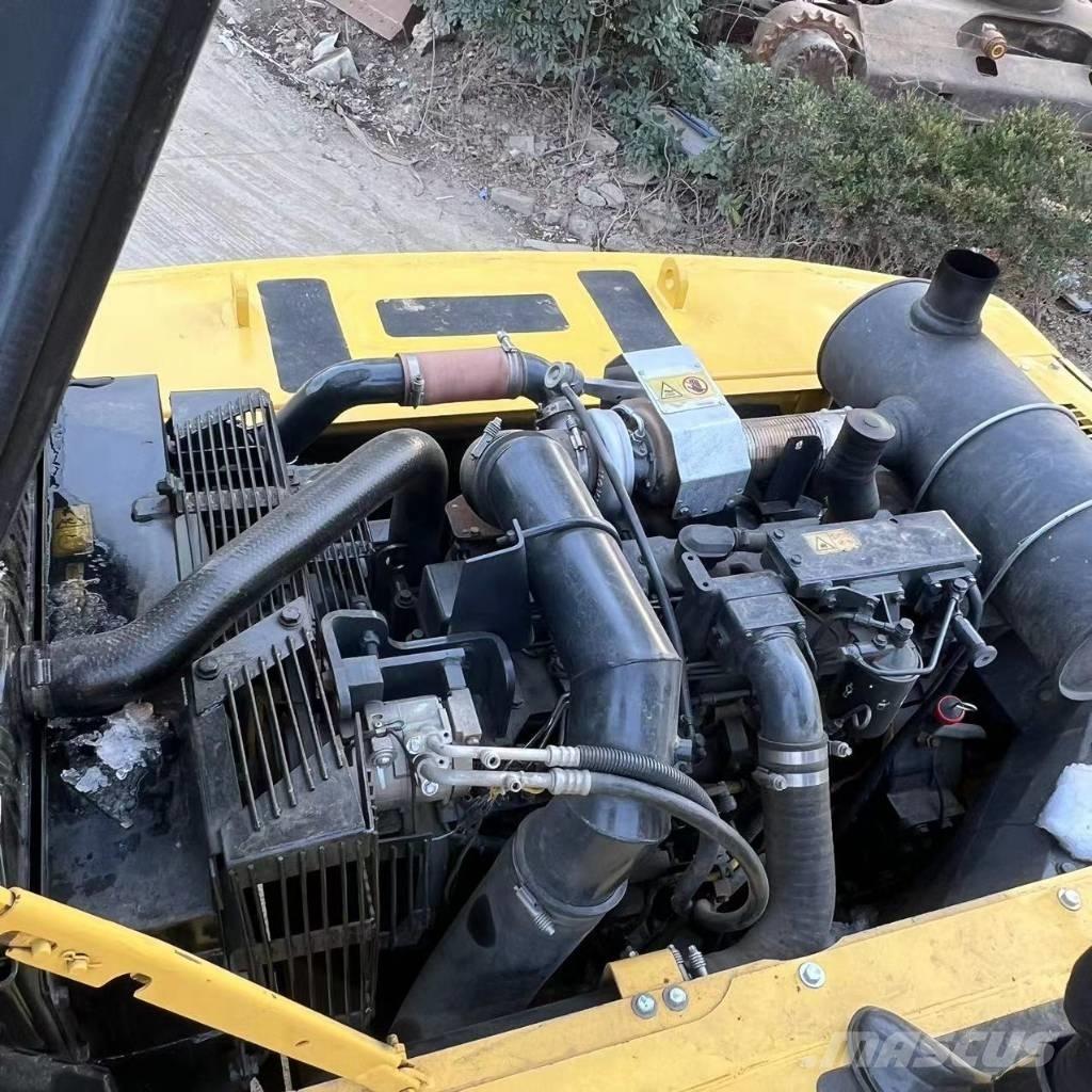 Komatsu PC 360-7 Vikšriniai ekskavatoriai