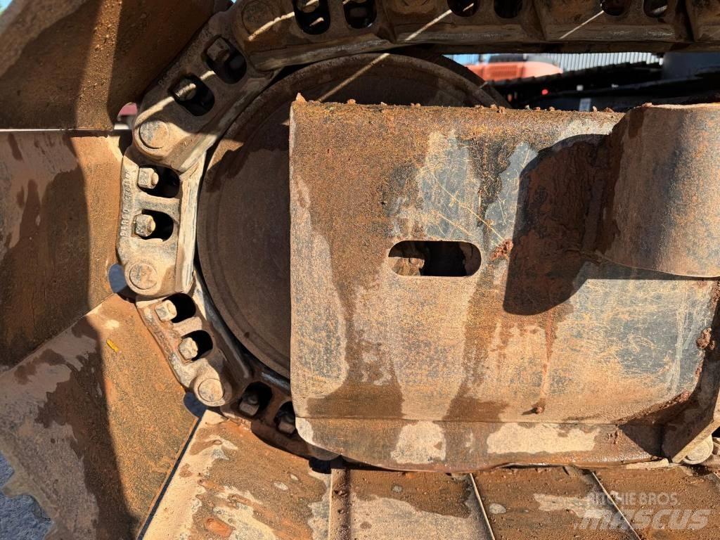 JCB 150 XL Vikšriniai ekskavatoriai
