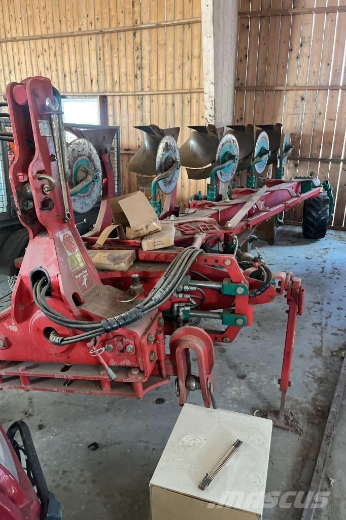 Kverneland EG85 Apverčiamieji plūgai