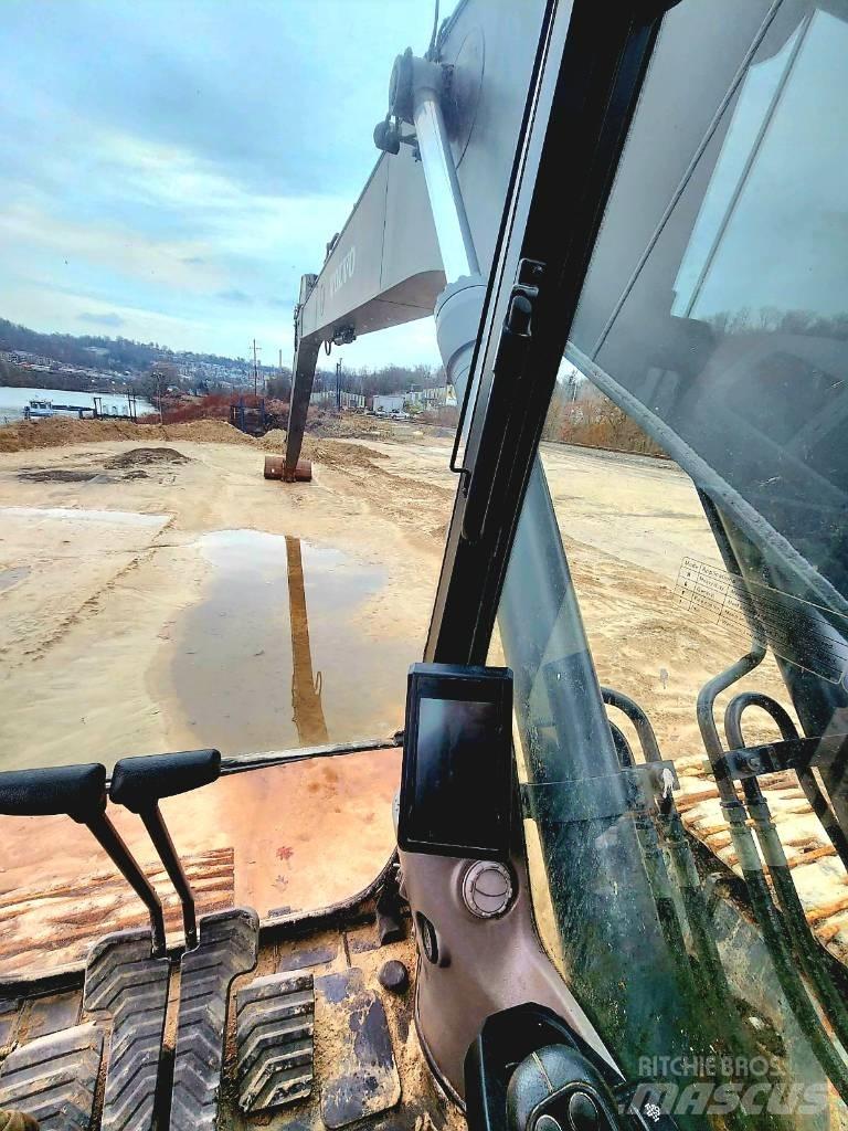 Volvo EC300ELR Vikšriniai ekskavatoriai