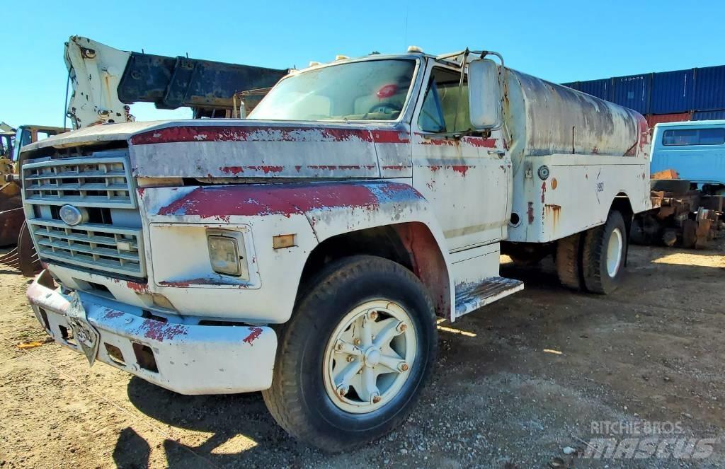Ford F 600 Automobilinės cisternos
