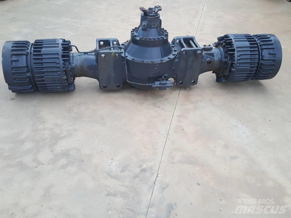 Komatsu WA500-6 Ašys