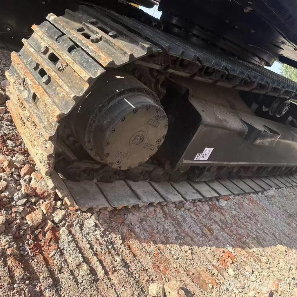 Sany SY 335 H Vikšriniai ekskavatoriai