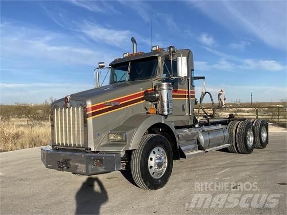 Kenworth T800 Naudoti vilkikai
