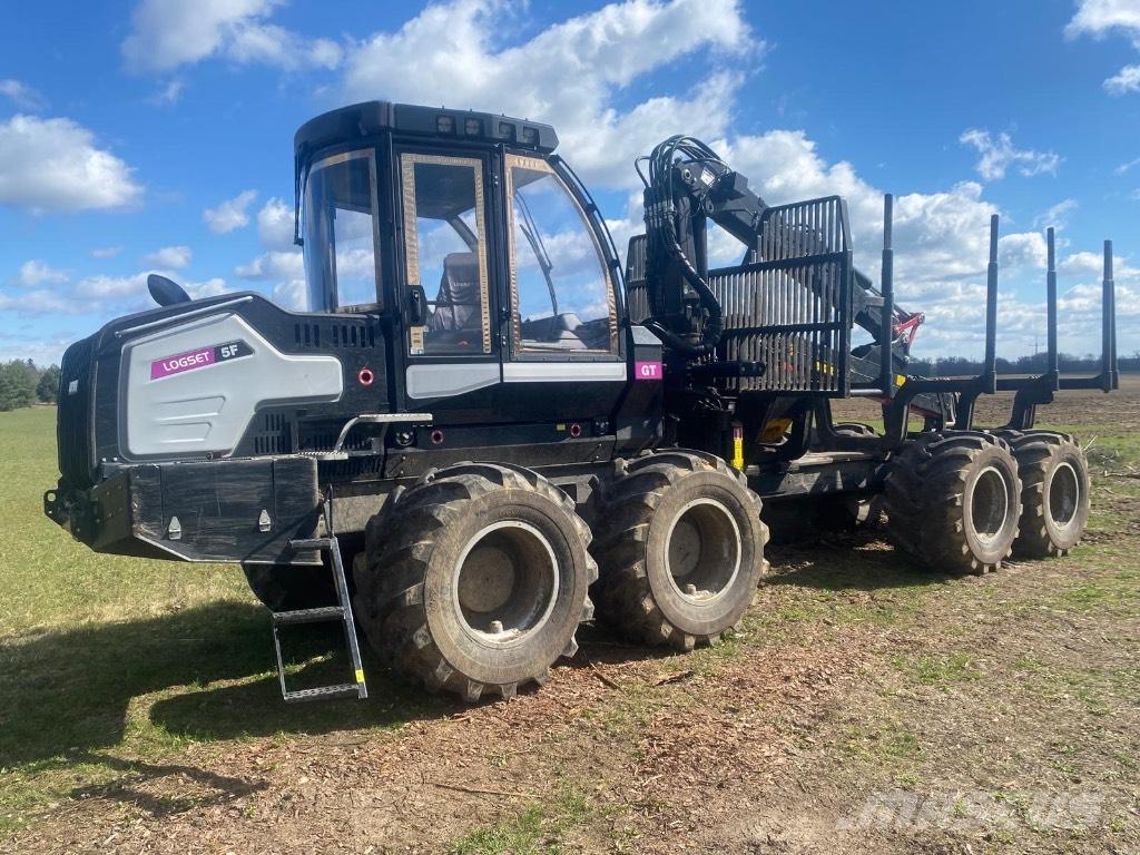 Logset 5 FGT Naudoti miškovežiai (Forvarderiai)
