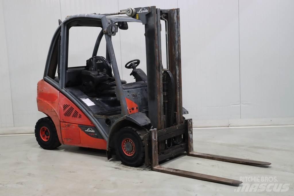 Linde H25D-02 Dyzeliniai krautuvai