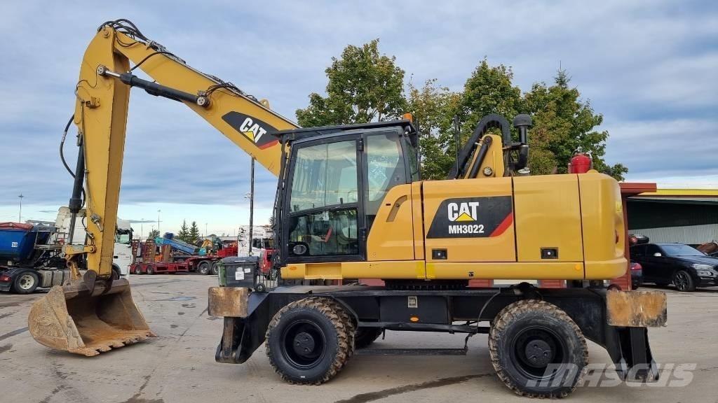 CAT MH 3022 Atliekų / pramoniniai krautuvai