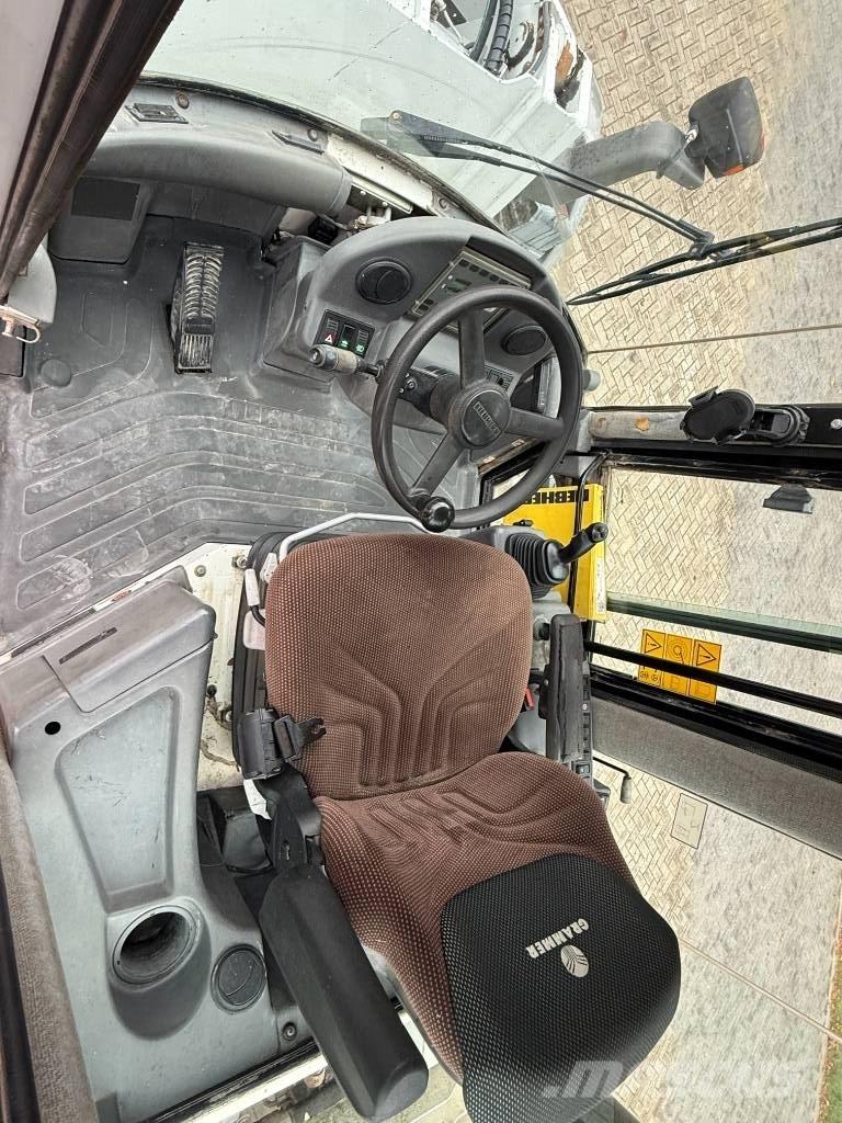 Liebherr L 538 Naudoti ratiniai krautuvai