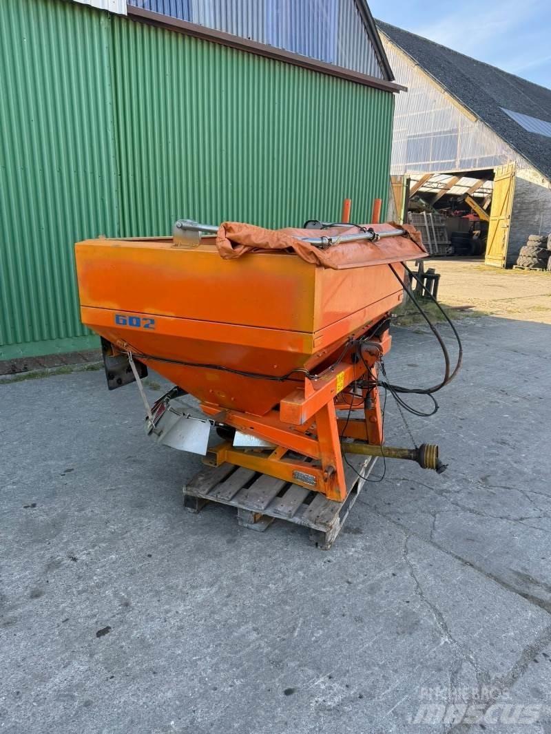Amazone ZA XS 602 Smėlio ir druskos barstytuvai