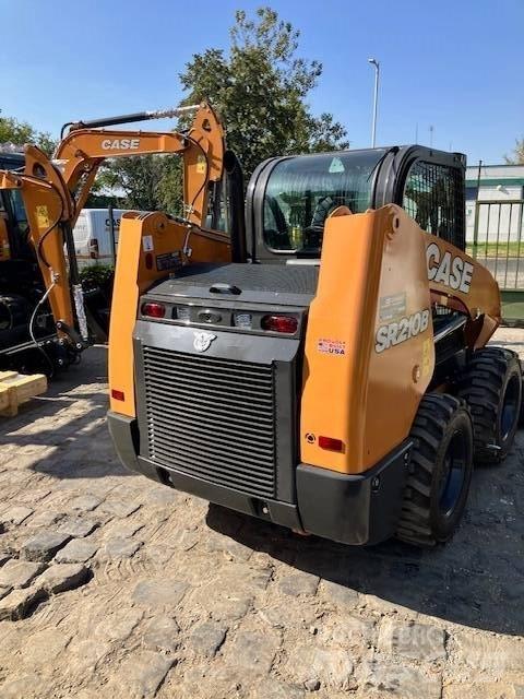 CASE SR210B Krautuvai su šoniniu pasukimu