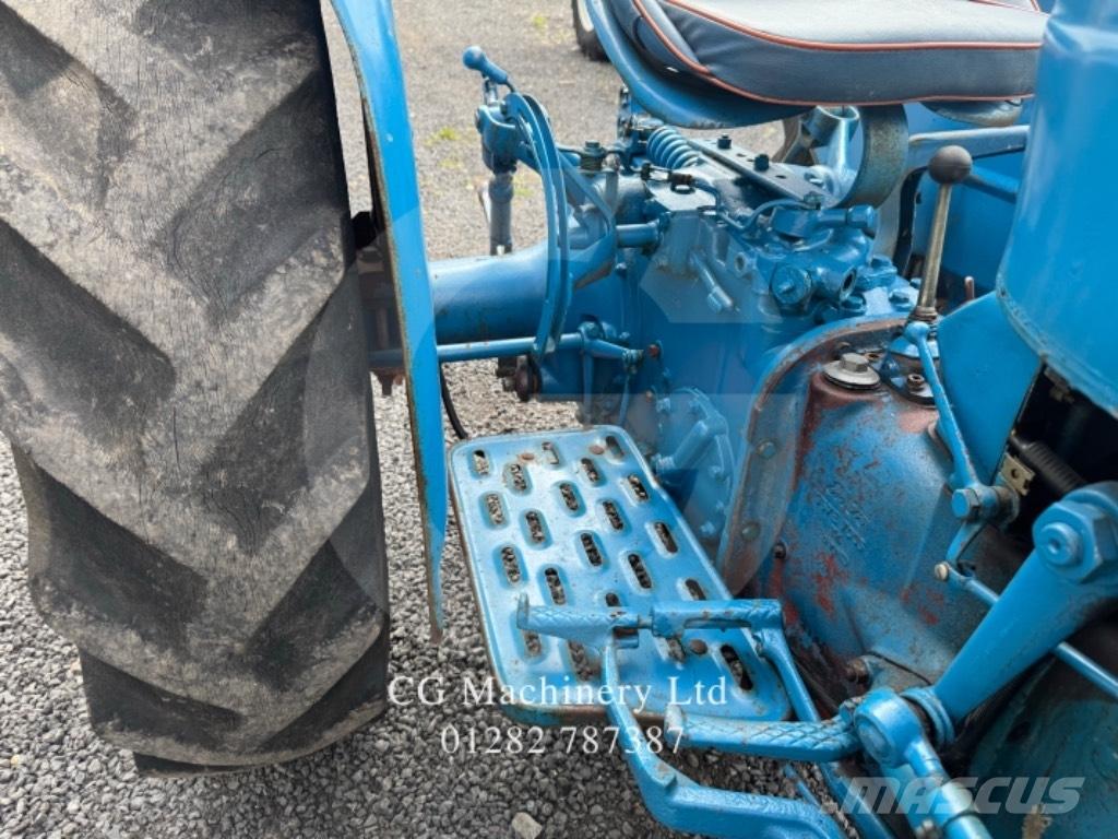 Fordson Dexta Traktoriai