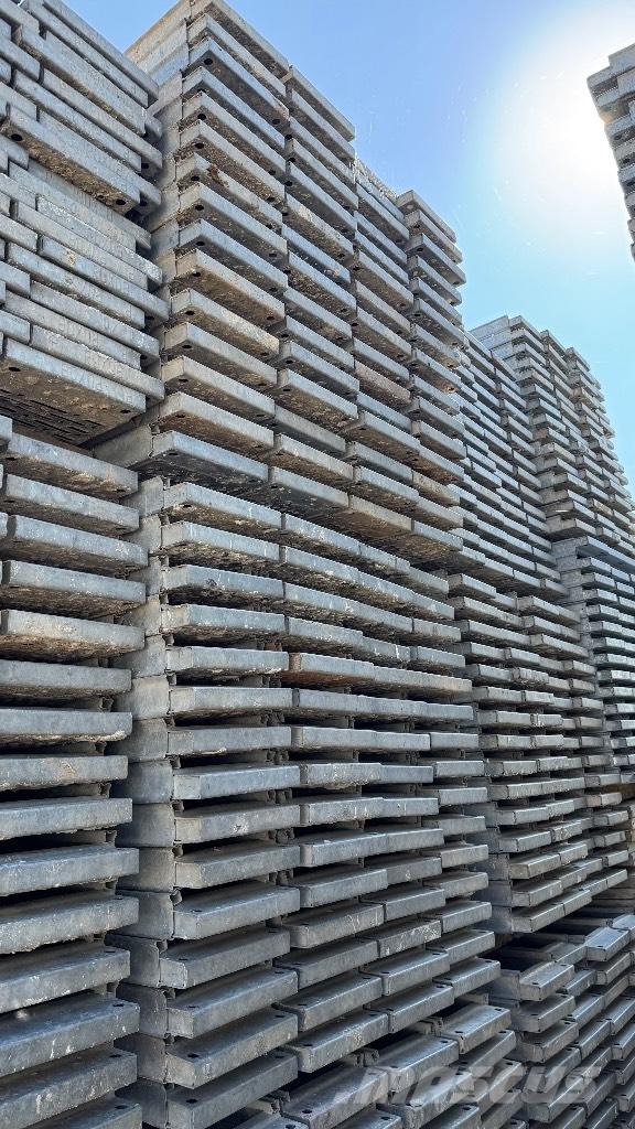  Rux Scaffolding Pastolių įrengimai