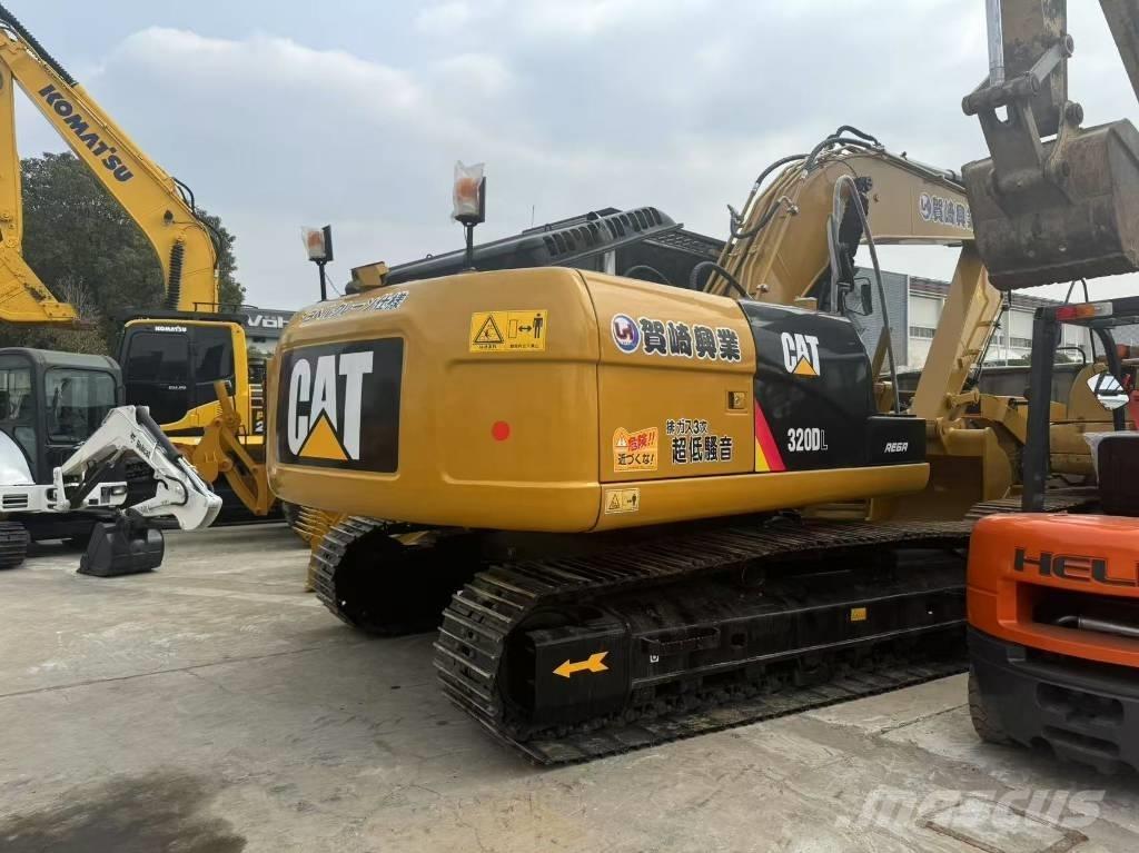CAT 320 D L Vikšriniai ekskavatoriai
