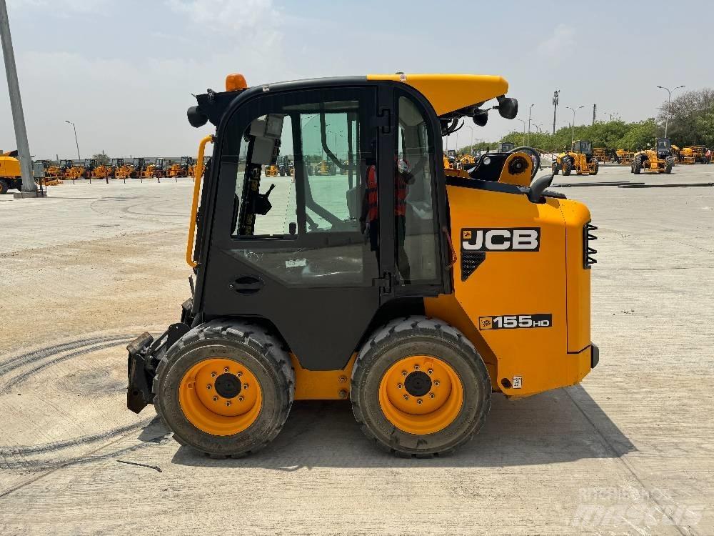 JCB 155 Krautuvai su šoniniu pasukimu
