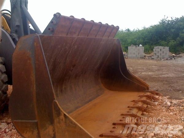 Volvo L180 Naudoti ratiniai krautuvai