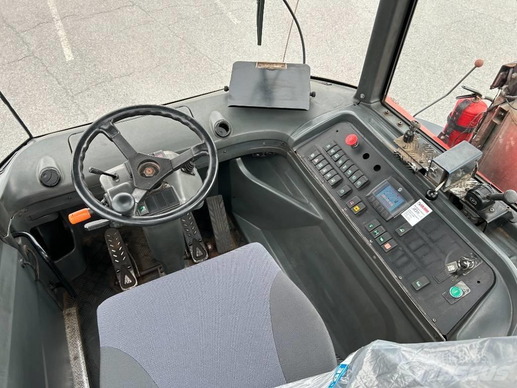 Kalmar TR618i Naudoti terminalų vilkikai