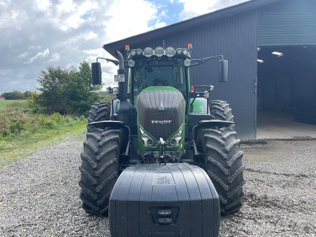 Fendt 828 Vario Traktoriai