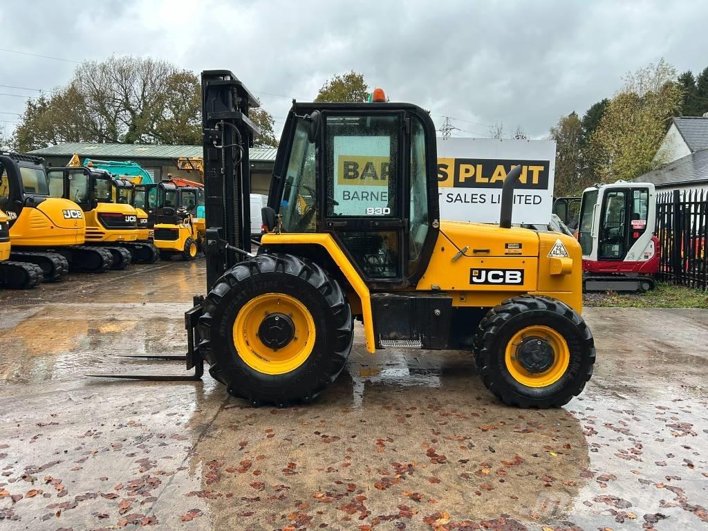JCB 930 RTFL Visureigiai krautuvai