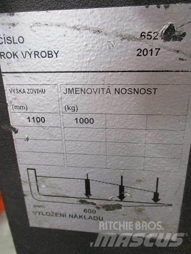 Toyota OSE 100W Mažų aukščių užsakytų prekių krautuvai