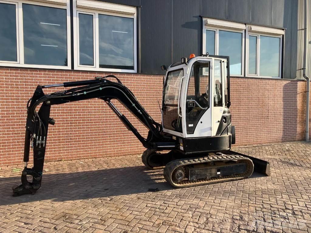 Messersi M28UC Mini ekskavatoriai < 7 t
